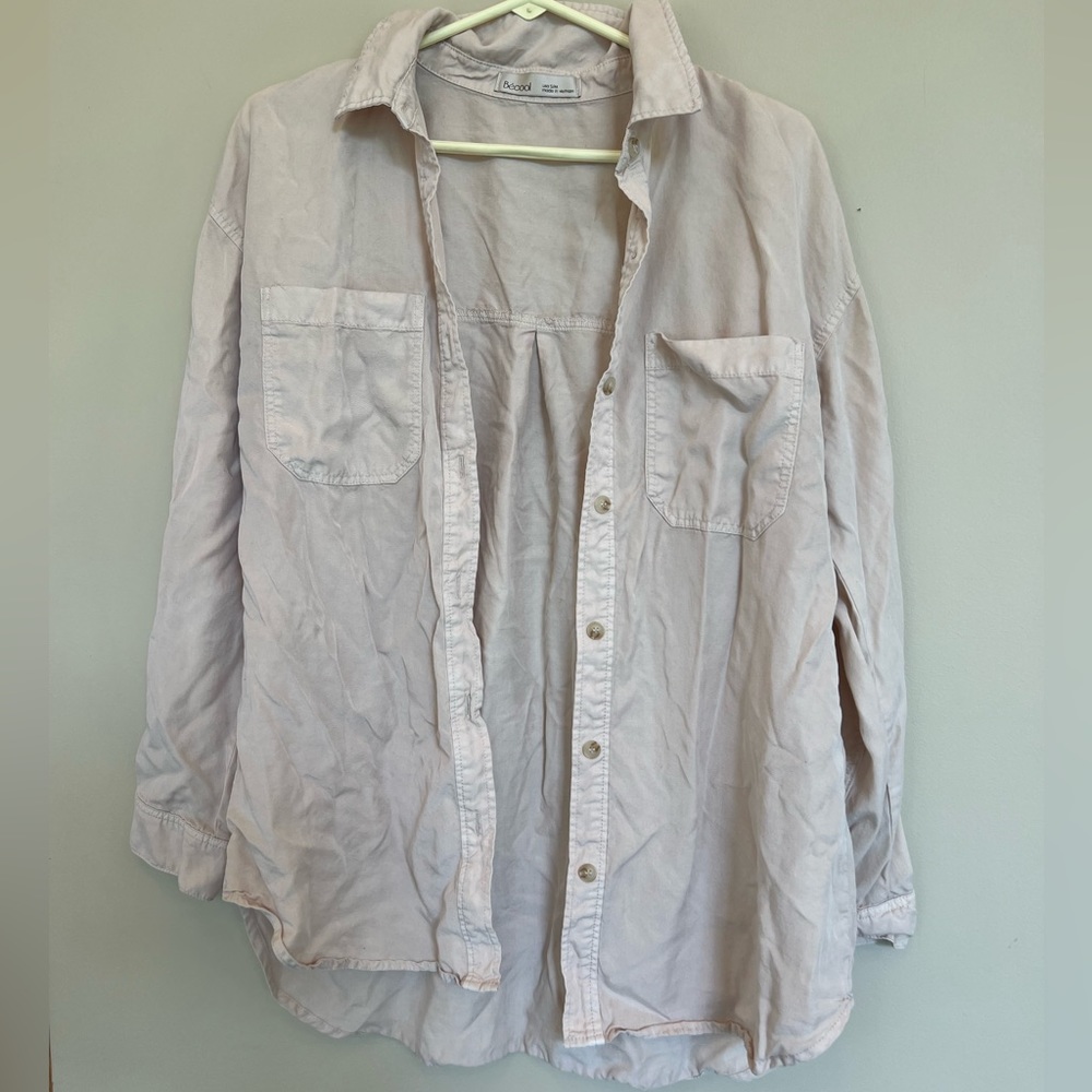 Blush lightweight button up